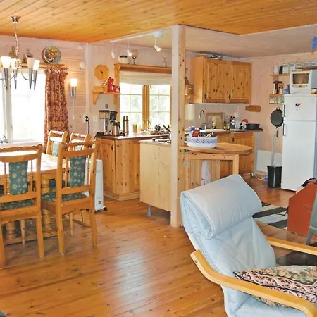 3 Bedroom Amazing In Haugastl